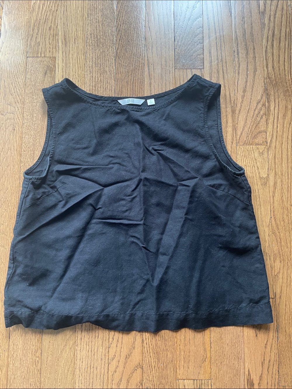 Uniqlo Women's Black Boxy Tank Top